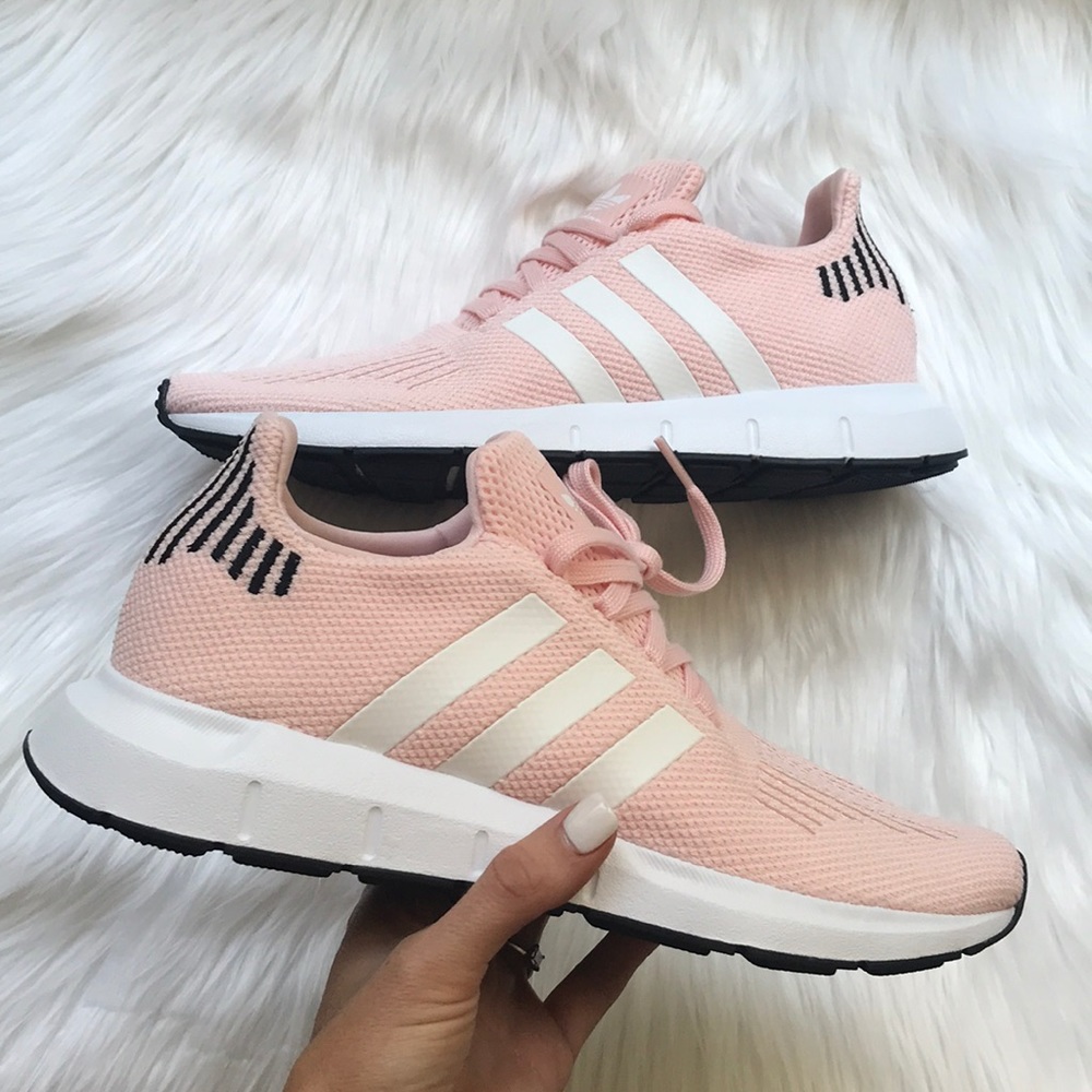 Women’s Adidas Swift Run Pink - Picture 2 of 7